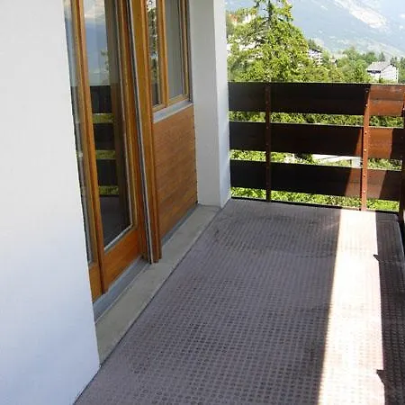 Montana B 4.8 * Crans-Montana